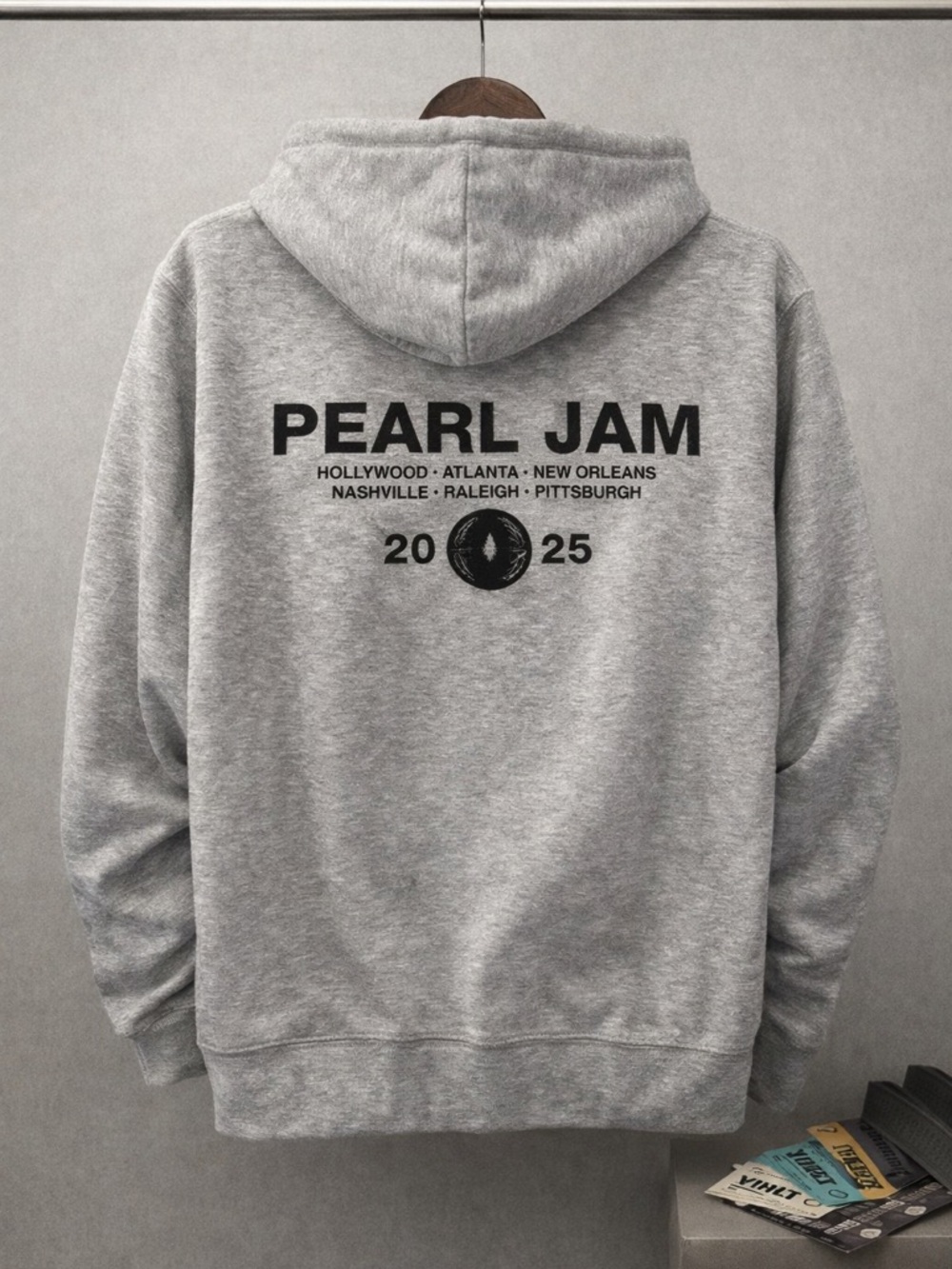 Pearl Jam 2025 Gray Dark Matter Tour Logo Pullover Hoodie XL